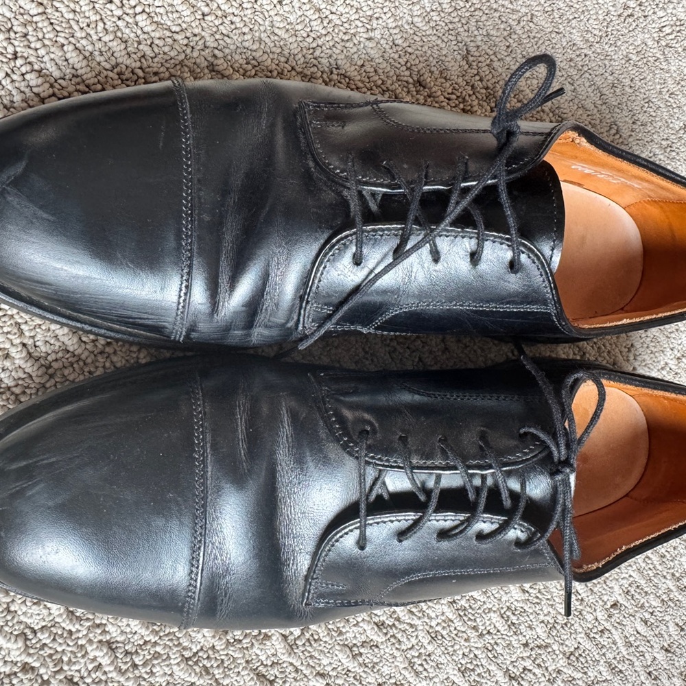 Allen Edmonds Black Leather Oxford Shoes